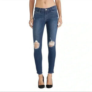 FRAME Le Skinny De Jeanne Distressed Skinny Jeans in Walgrove Blue Size 25